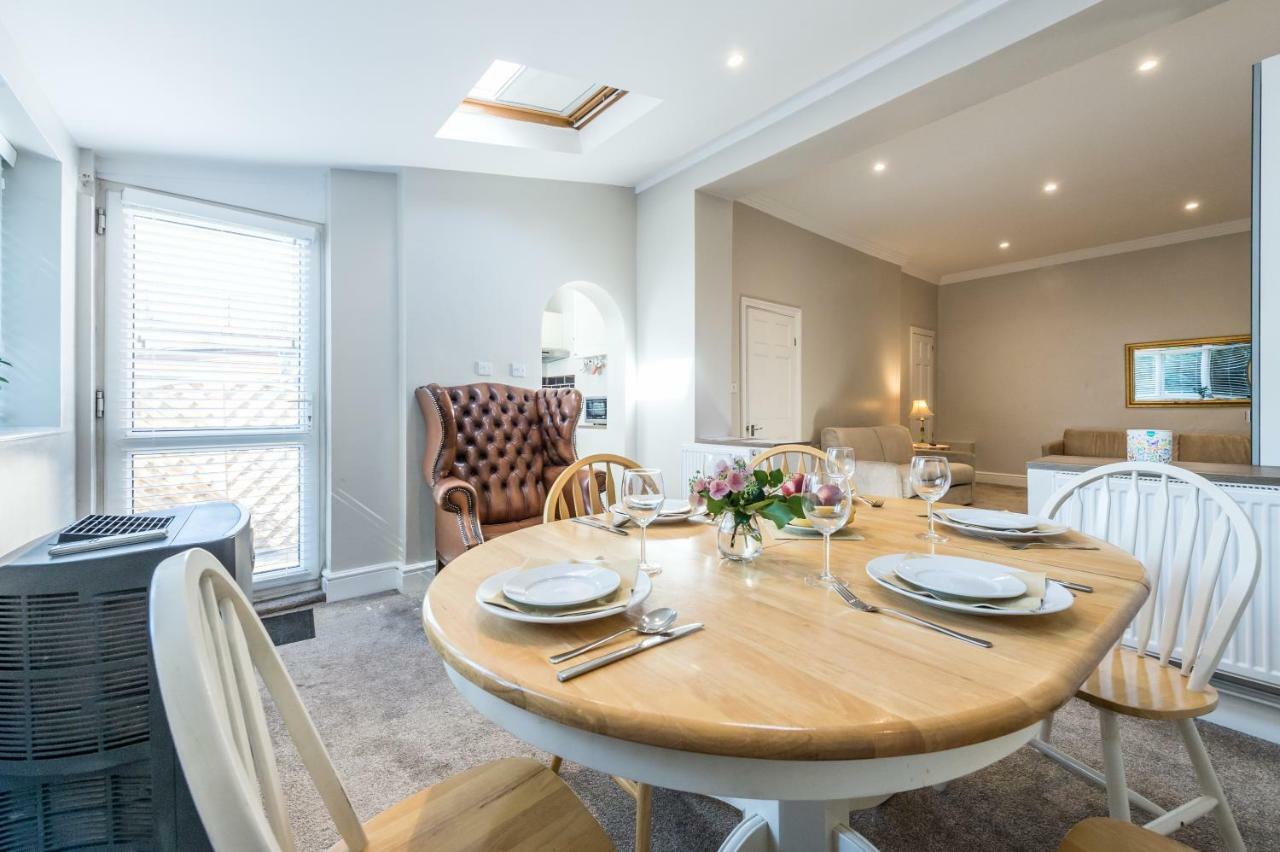 Stylish Apartment,12 Minutes From Oxford Street,Central London,Ac,Wifi! Екстериор снимка