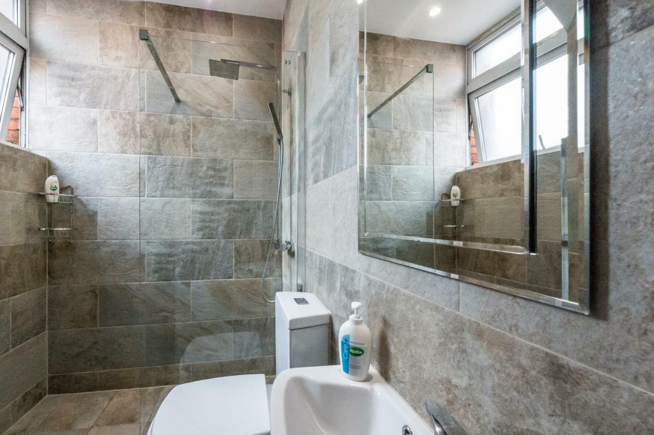 Stylish Apartment,12 Minutes From Oxford Street,Central London,Ac,Wifi! Екстериор снимка